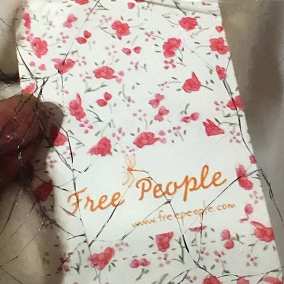 New free people scarf 🧣 - Picture 6 of 6